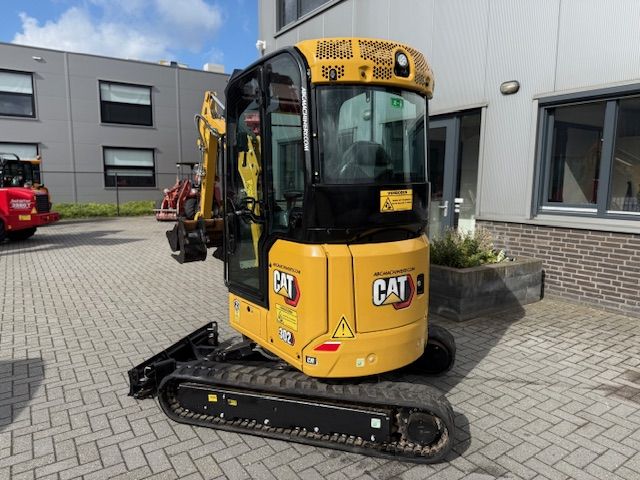 Caterpillar 302.7 bj2021 1400u SLP/SRT A/C 3T minigraver