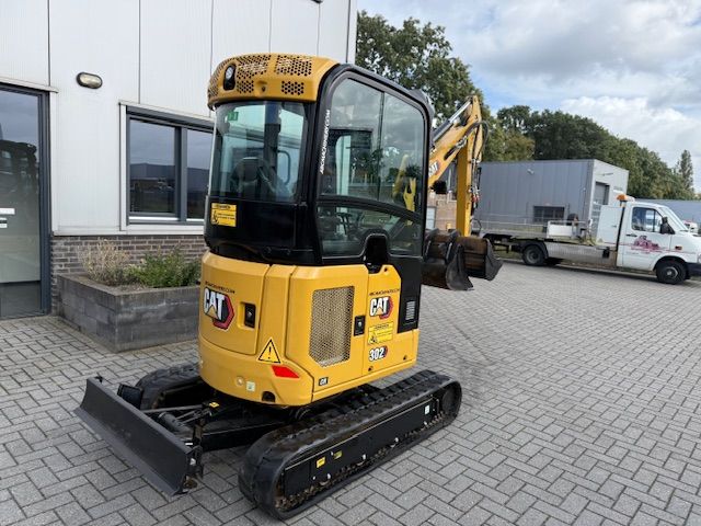 Caterpillar 302.7 bj2021 1400u SLP/SRT A/C 3T minigraver