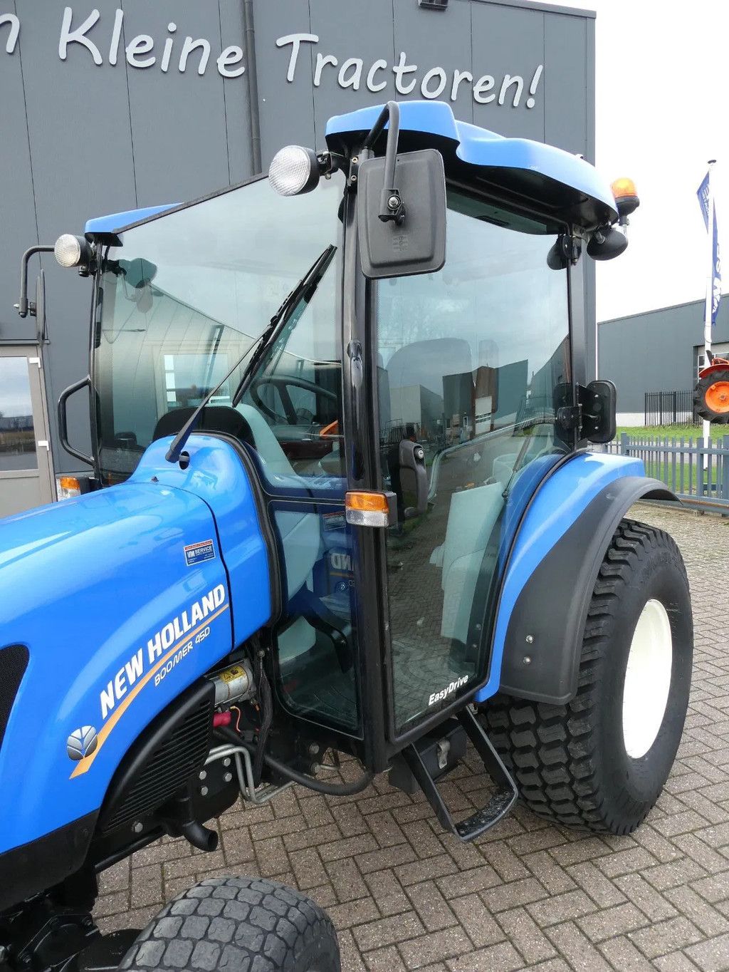 New Holland Boomer 45D 4wd CVT / 02211 Draaiuren / Zeer lage urenstand