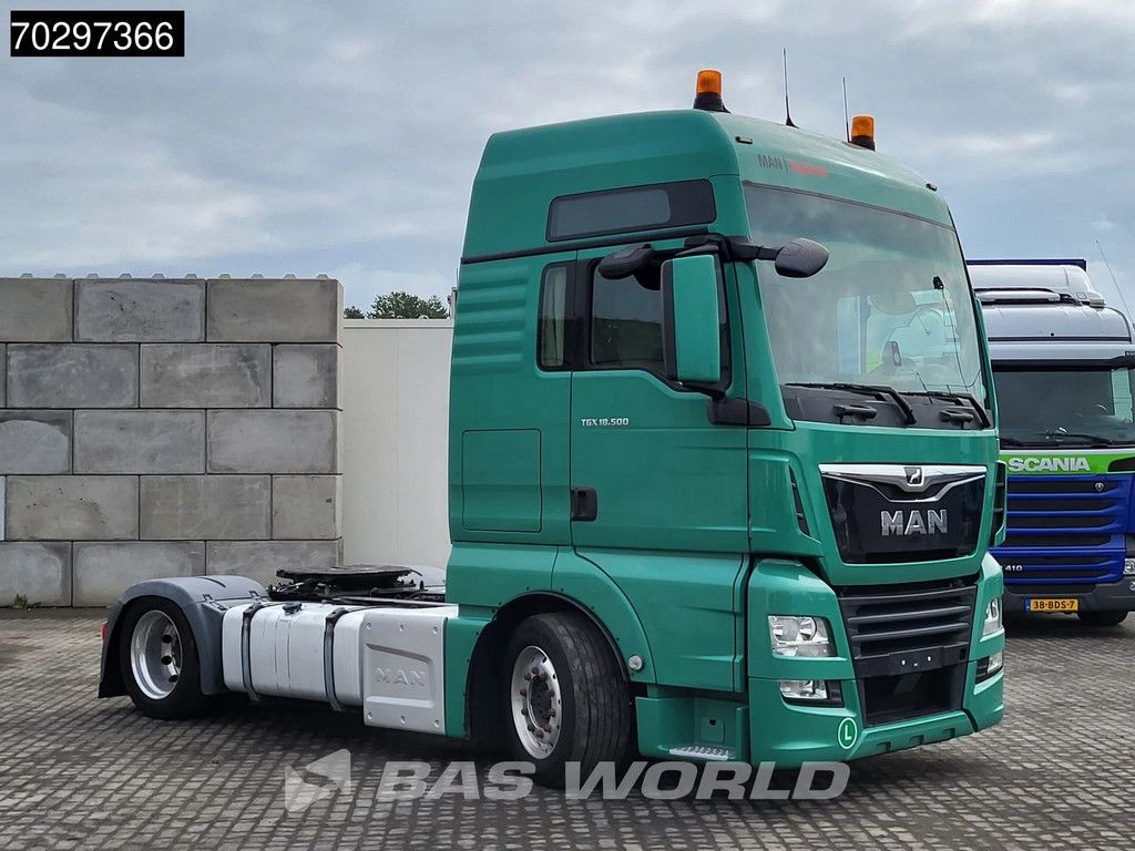 MAN TGX TGX 18.500 4X2 Mega XXL Retarder 2xTanks ACC Euro 6