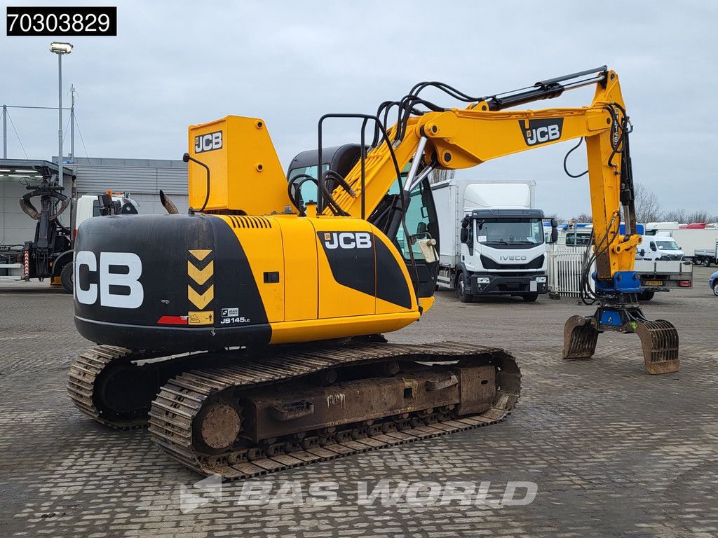 JCB JS145 L C Lift Cabin