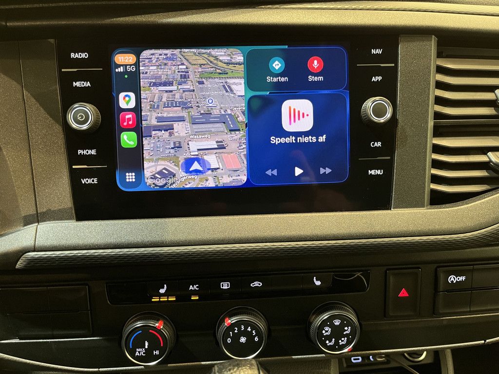 Volkswagen Transporter 2.0 TDI L2H1 4Motion 150 PK Automaat / Euro 6 / Servicebus / Sortimo Inrichting / Airco / Cruise Control / Camera / Trekhaak / CarPlay / Navigatie / Klep