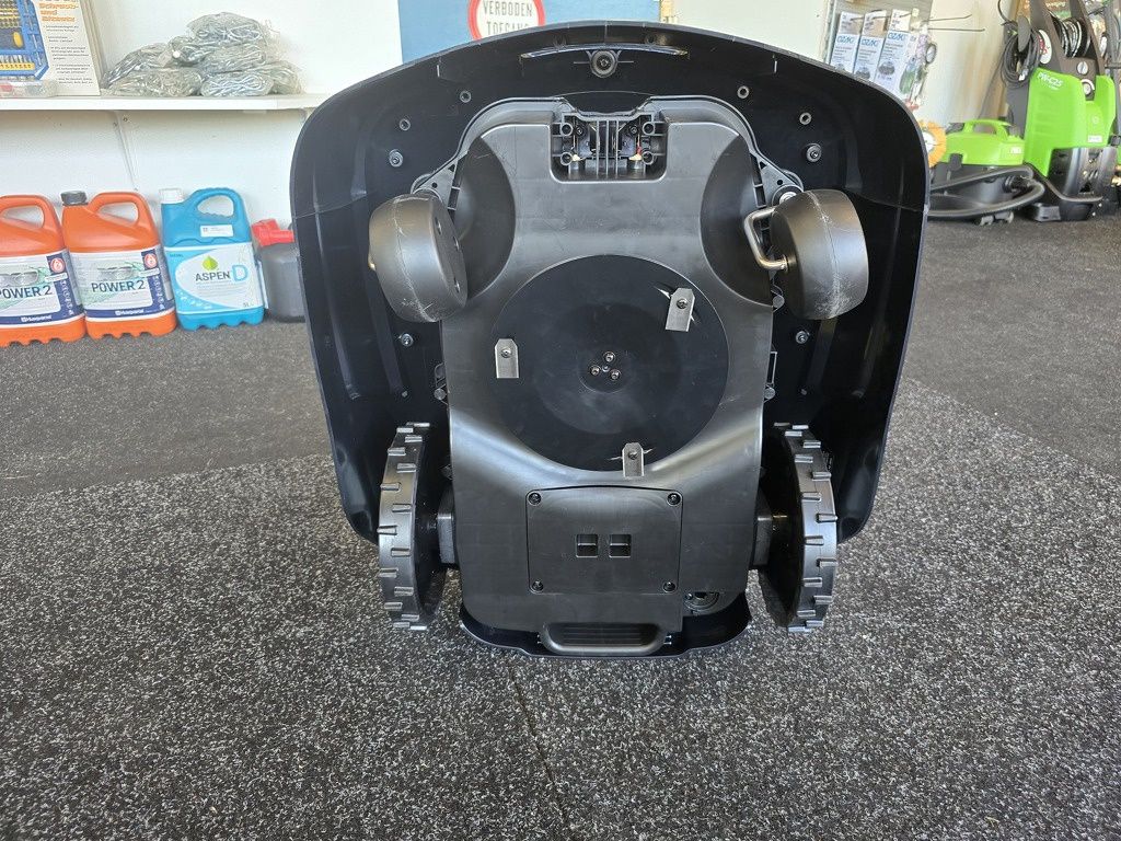 Greenworks Optimow 10