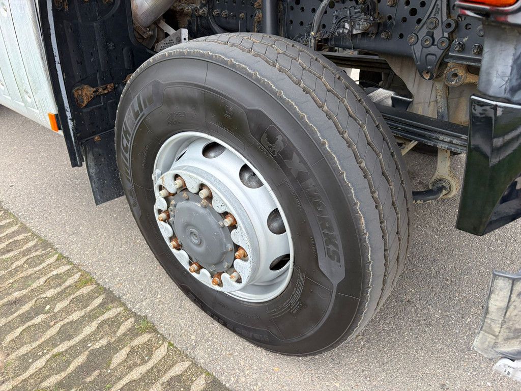 MercedesBenz AROCS 3345