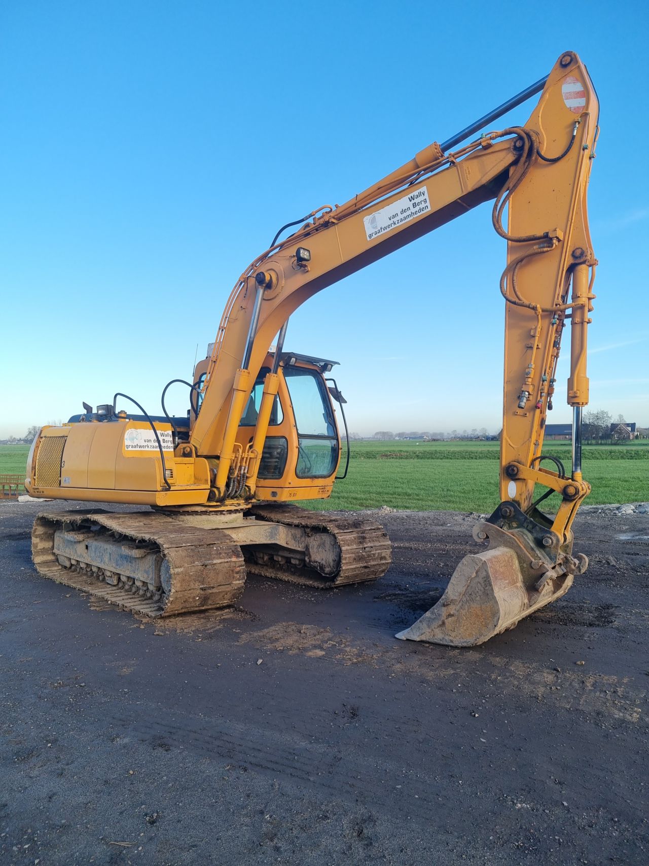 2001 Hyundai Robex 130 LC-3 rupskraan/graafmachine