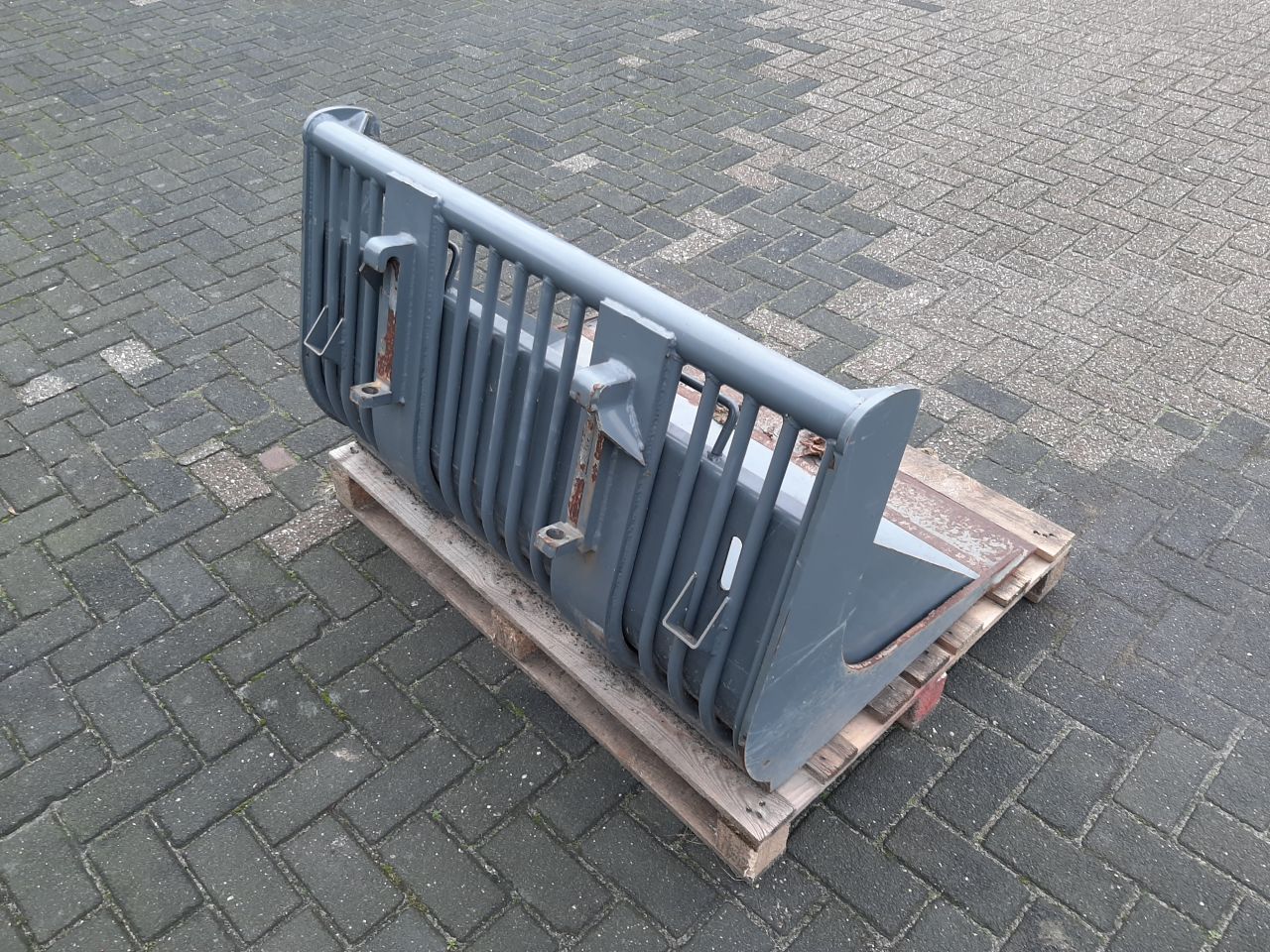 Puinbak met GiANT compact snelwissel 1,10m - Incl. inlegvel