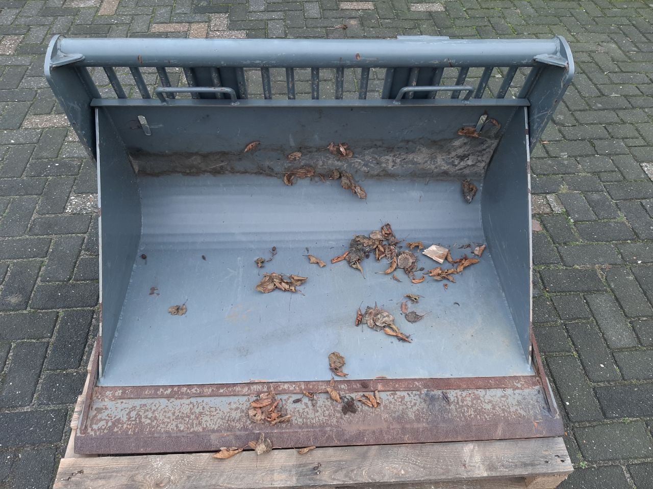 Puinbak met GiANT compact snelwissel 1,10m - Incl. inlegvel