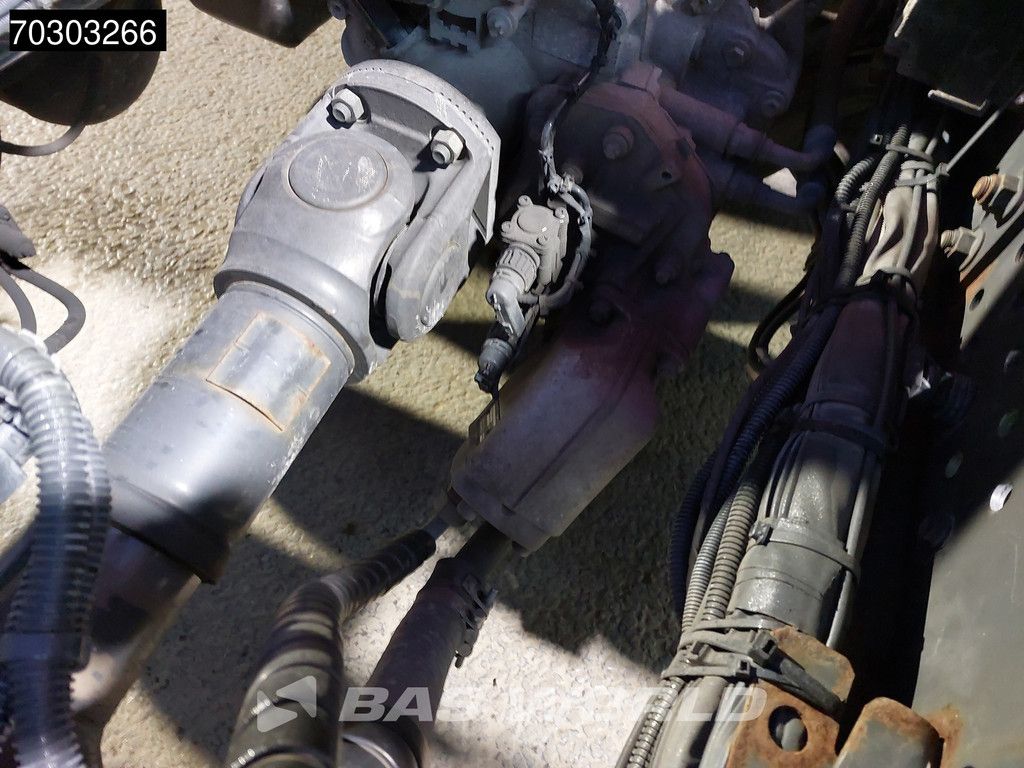 Mercedes Antos Antos 2533 6X2 BDF ADR Full Air Suspension Lift+Steering Axle Automatic Euro 6