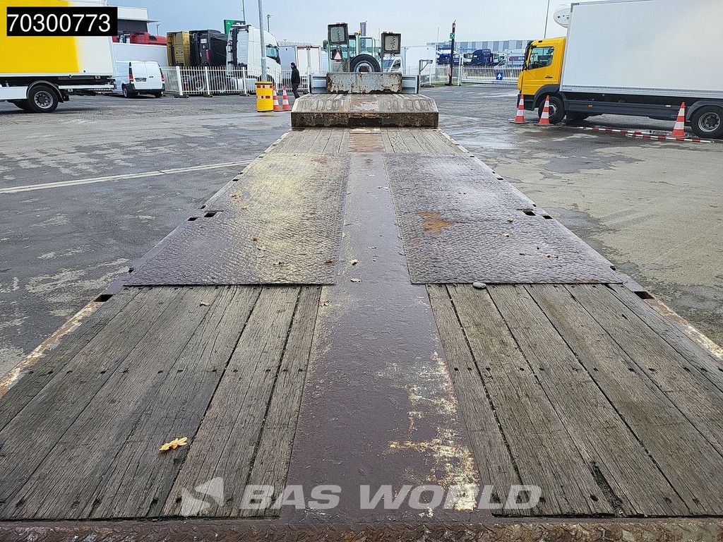 Nooteboom OSD 48 03V L 3 axles Steering Axle Extendable 680cm