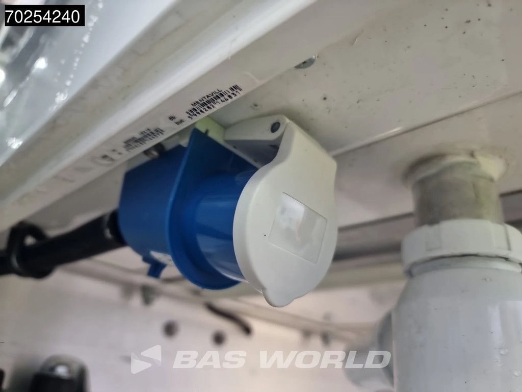 Mercedes Sprinter 315 CDI Koelwagen Thermo King V-300max 230V stekker Bakwagen Koel Kühlwagen 13m3 A/C Cruise control