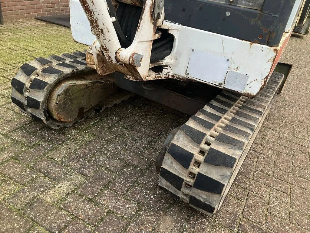 Bobcat 325 Minigraver Graafmachine