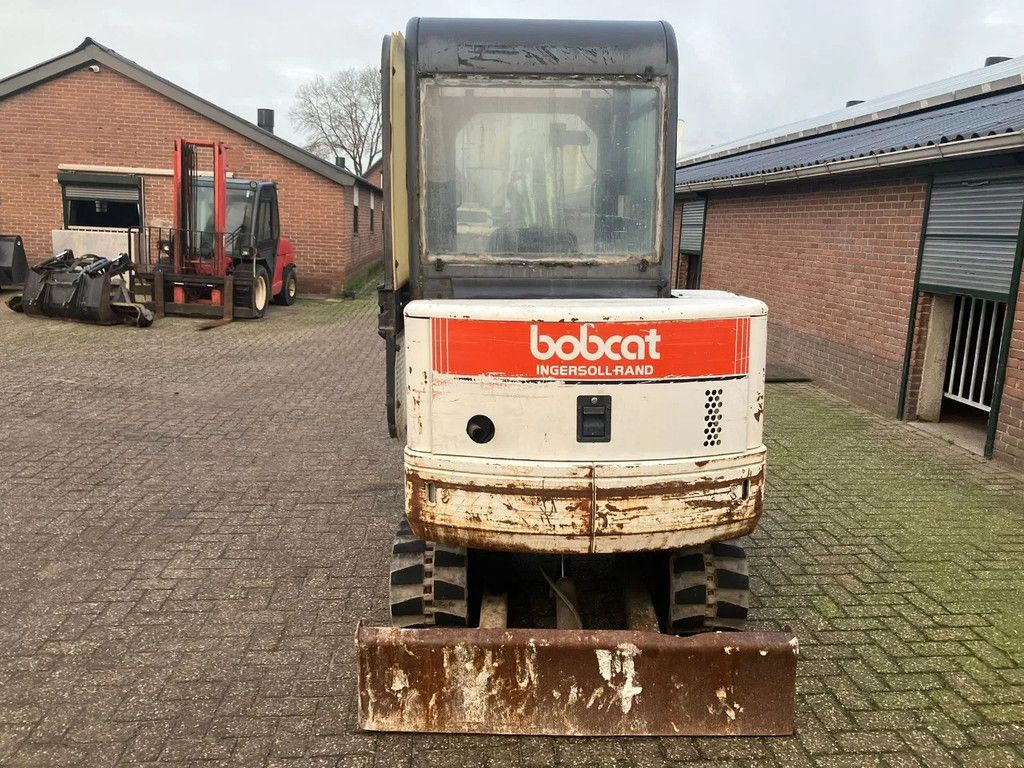 Bobcat 325 Minigraver Graafmachine