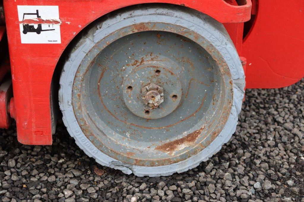 Scissor lift Haulotte Optimum 6 Electric 6.45m 2009