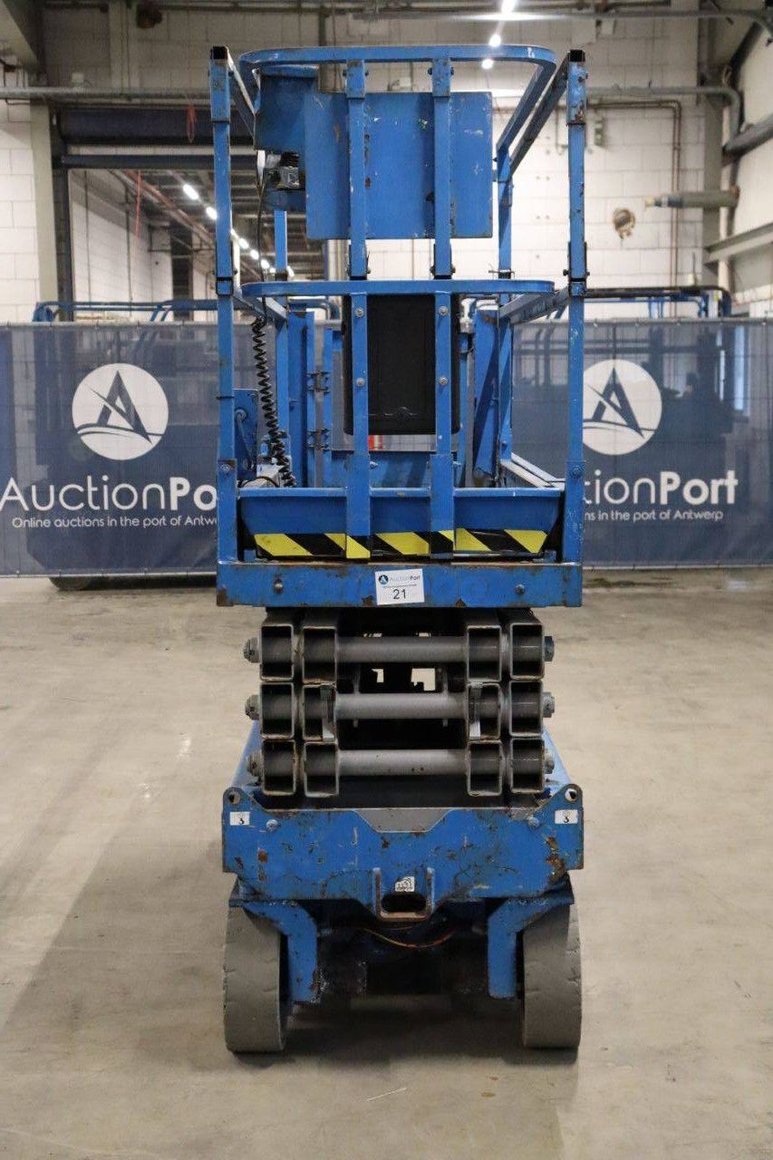 Scissor lift Genie GS 2632 Electric 9.96m 2014