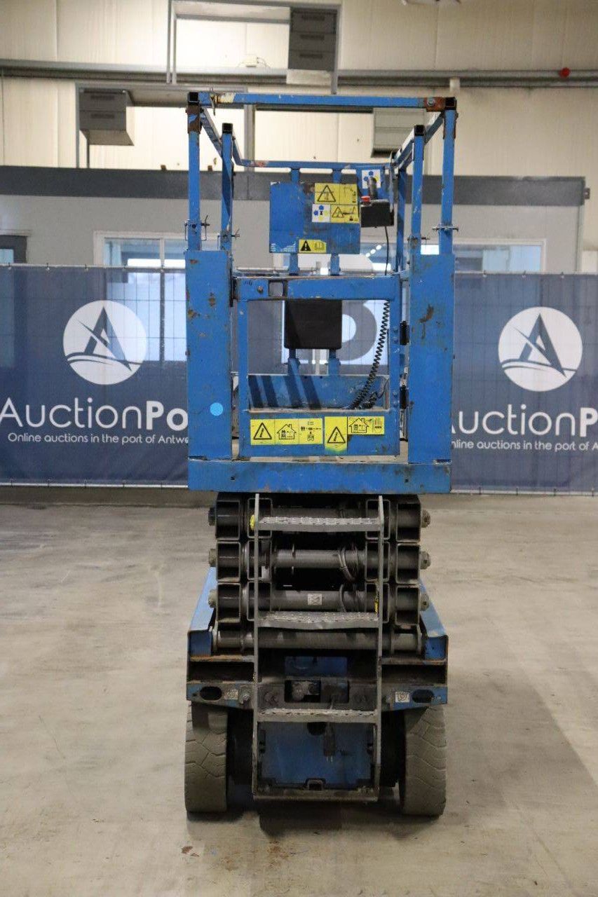 Scissor lift Genie GS 2632 Electric 9.96m 2014