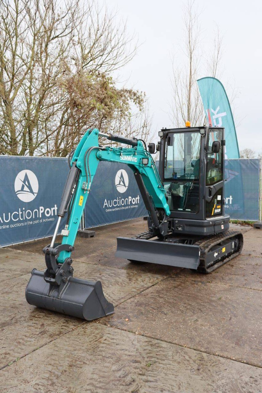 Raupenbagger Sunward SWE 25UF Diesel 14,6kW 2024