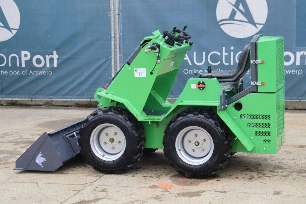 Articulated Loader Nycheki SK-911 Petrol New