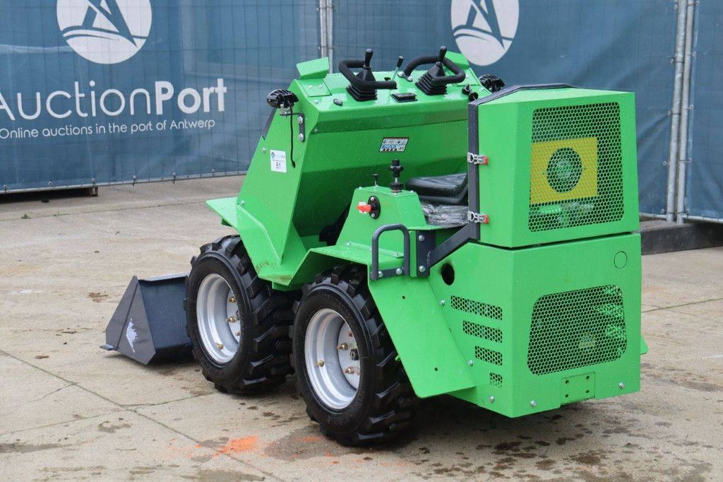 Articulated Loader Nycheki SK-911 Petrol New