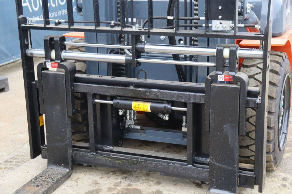 Forklift VMAX CPCD40 Diesel 4000kg 2024 New