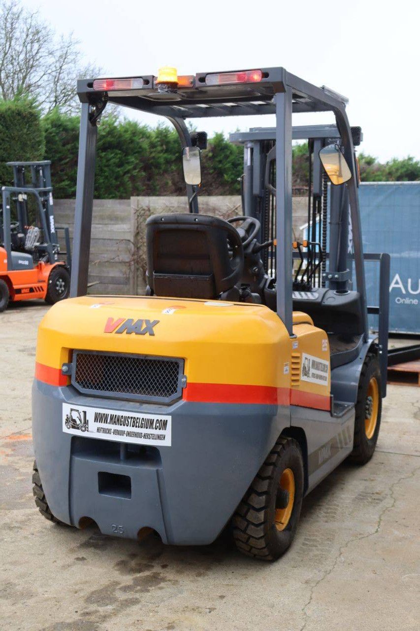 Forklift VMAX CPD25 Diesel 2500kg 3.0m 2023 New