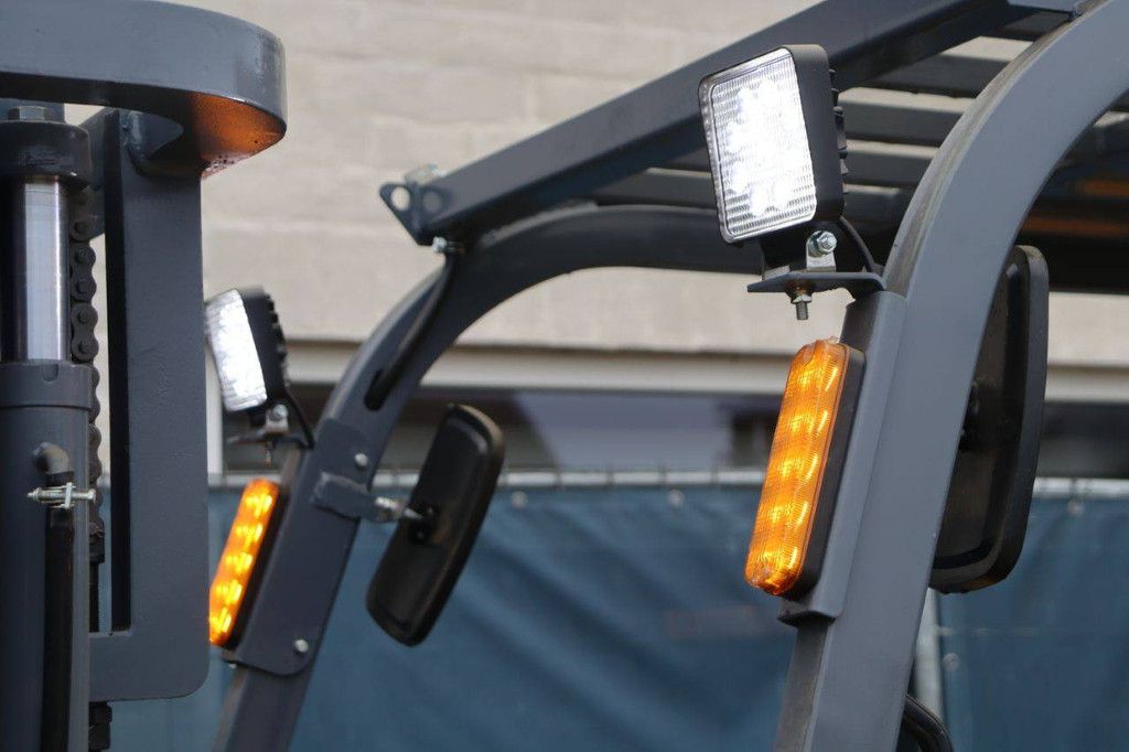 Forklift VMAX CPD25 Diesel 2500kg 3.0m 2023 New