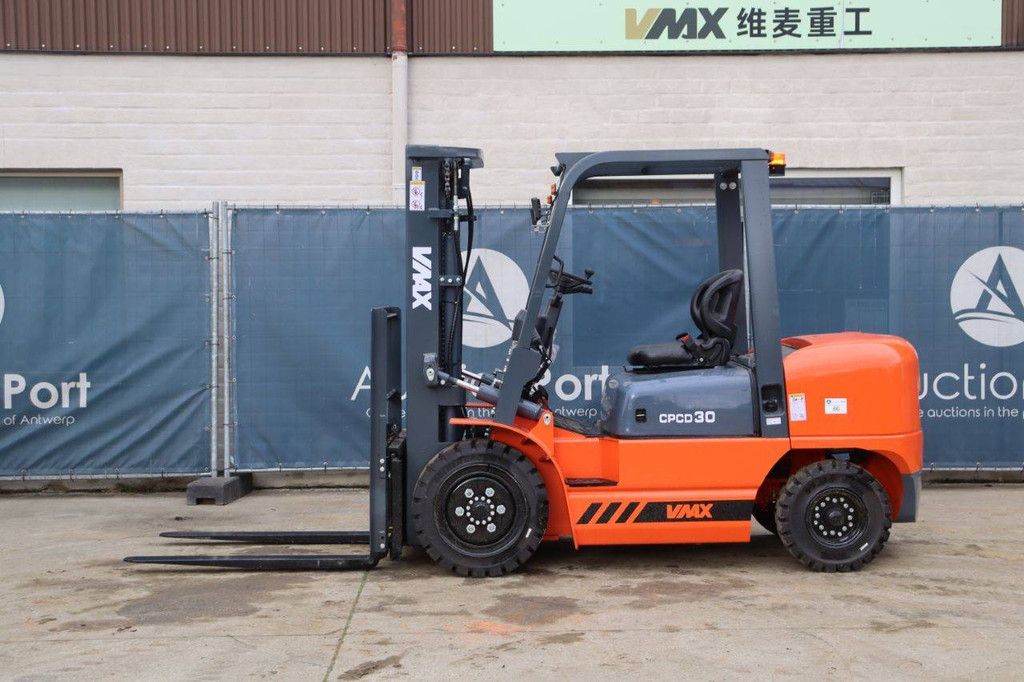 Forklift VMAX CPCD30 Diesel 3000kg New