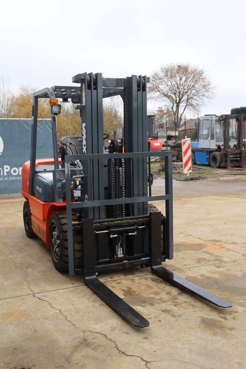 Forklift VMAX CPCD30 Diesel 3000kg New