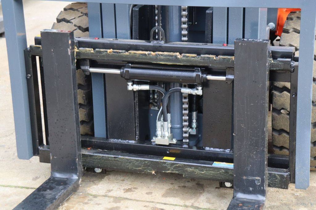 Forklift VMAX CPCD30 Diesel 3000kg New