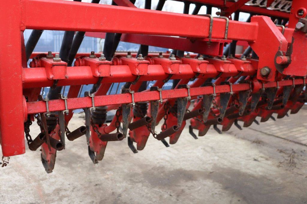 Seeder Gaspardo M300 2002 (Margin)