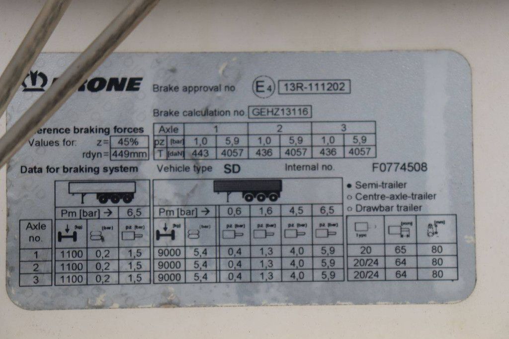 Krone SD sliding tarpaulin trailer