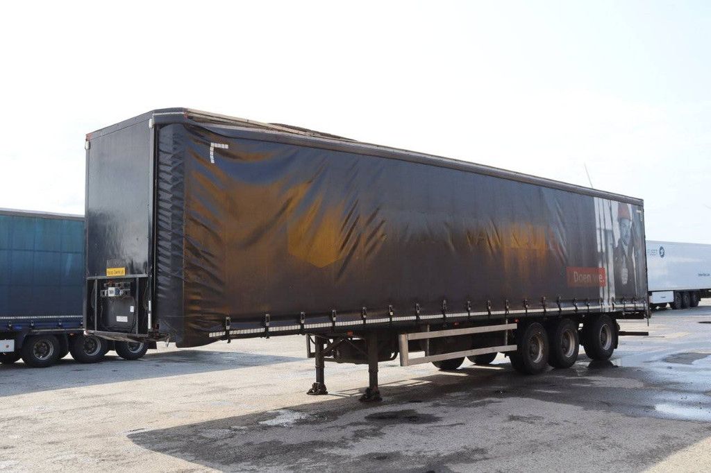 Pacton THD 339, Baujahr 1997, Planenauflieger