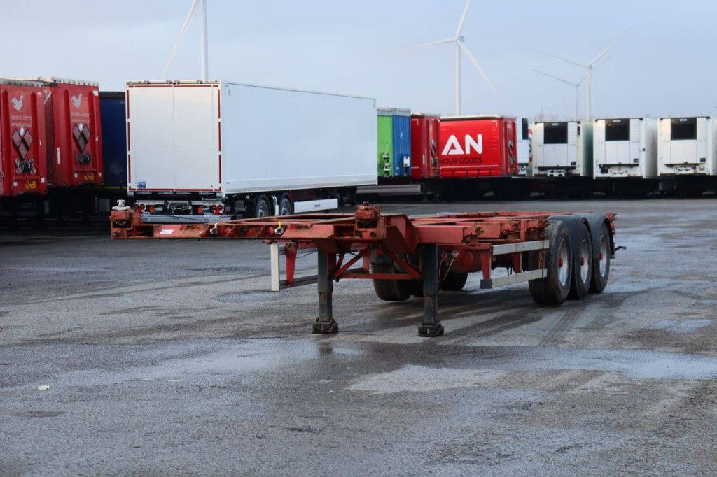 Container-Chassis-Renderings ROC 16.27 CC 2000