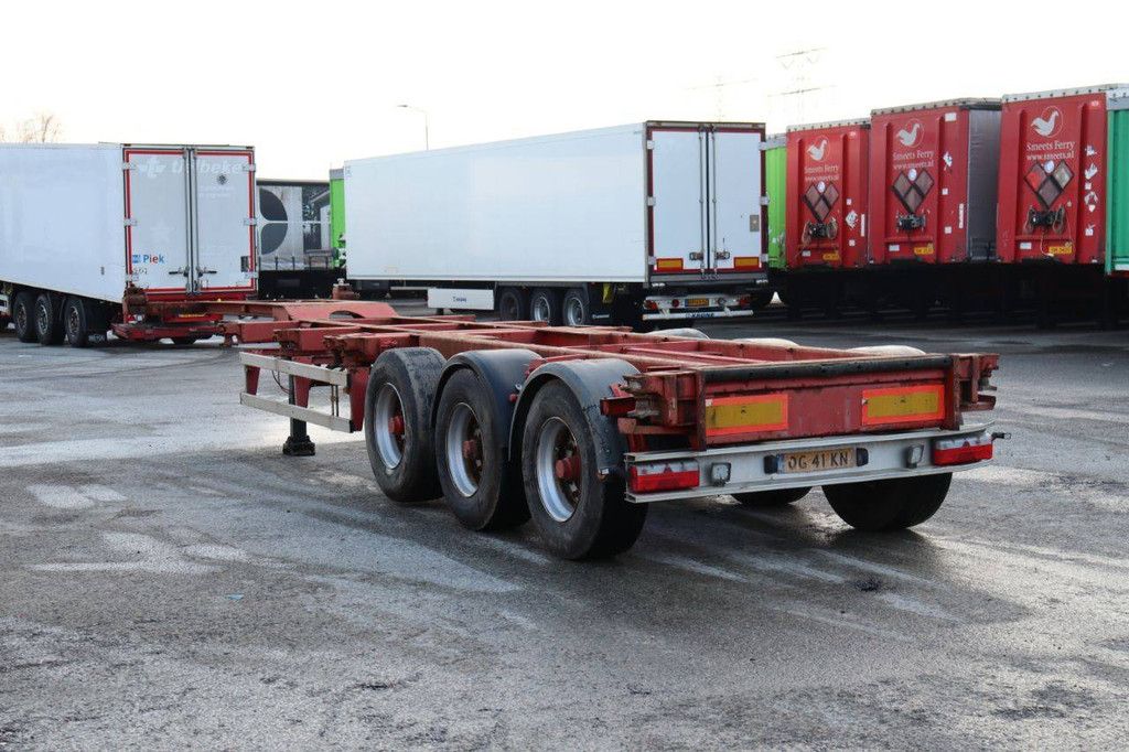 Container-Chassis-Renderings ROC 16.27 CC 2000