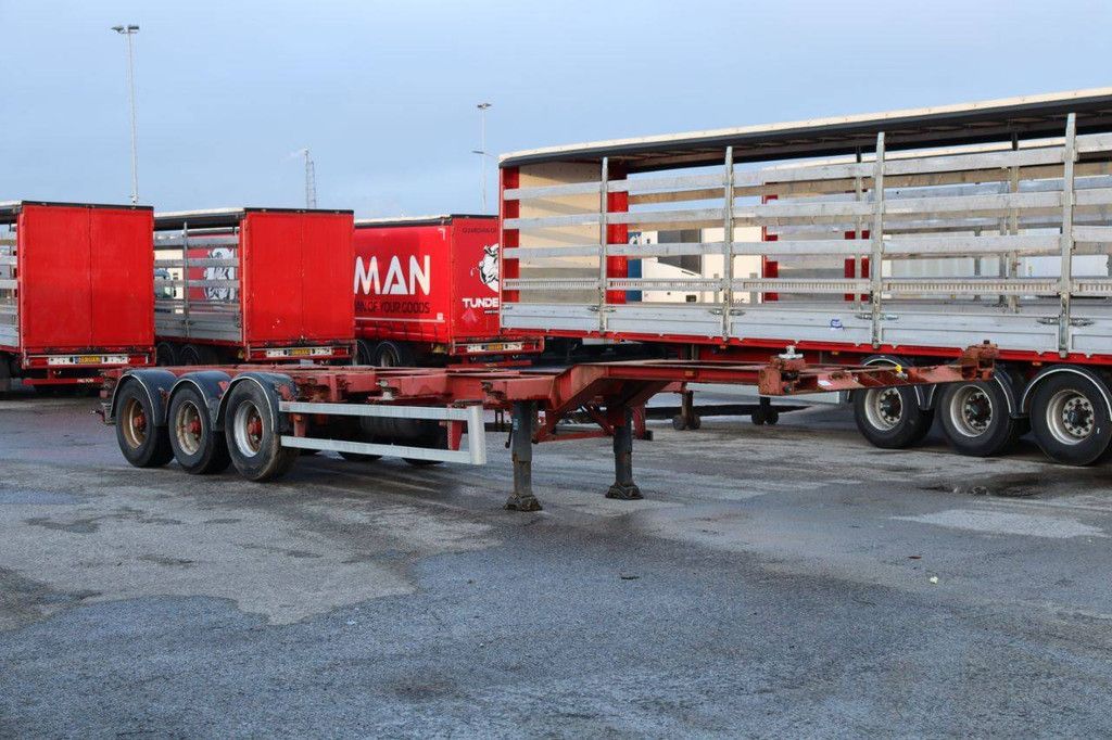 Container-Chassis-Renderings ROC 16.27 CC 2000