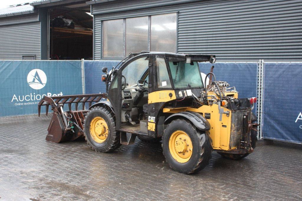 Verreiker Caterpillar TH215 Diesel 60kW 2500kg 5.5m
