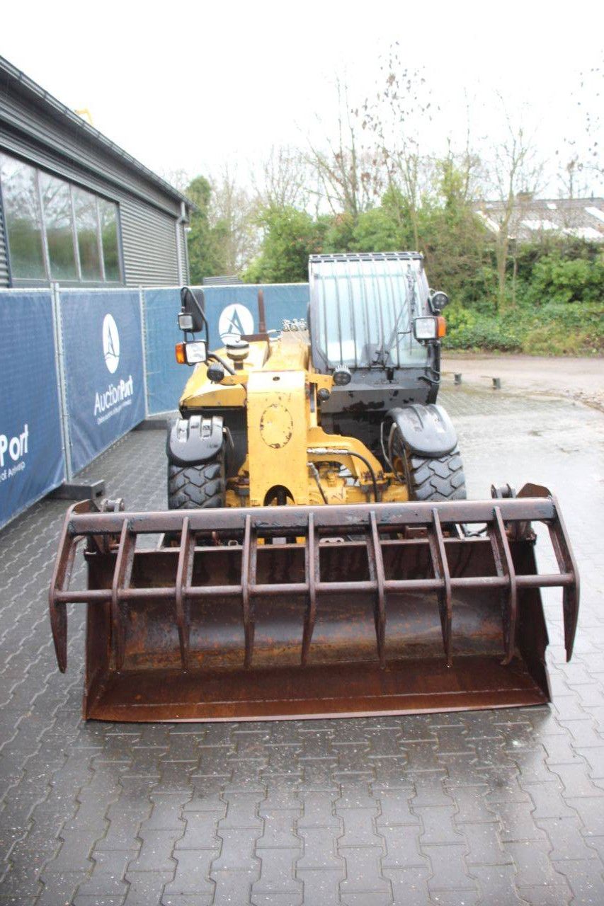 Verreiker Caterpillar TH215 Diesel 60kW 2500kg 5.5m