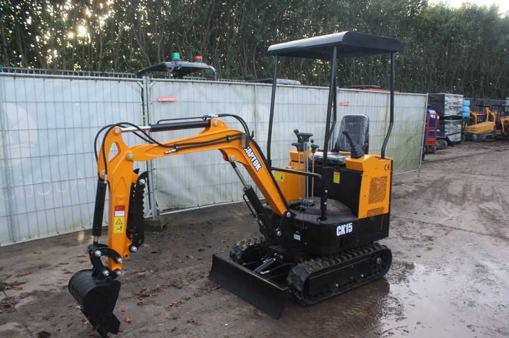 Mini excavator Captok 15 Petrol 2025