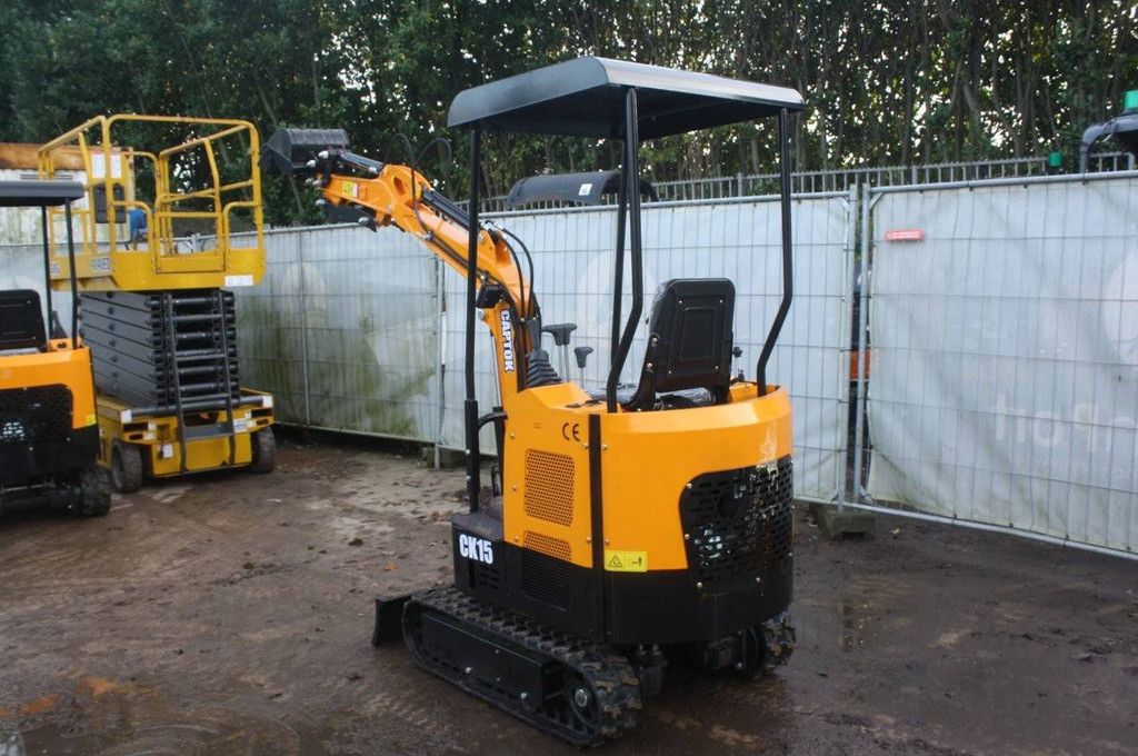Mini excavator Captok 15 Petrol 2025
