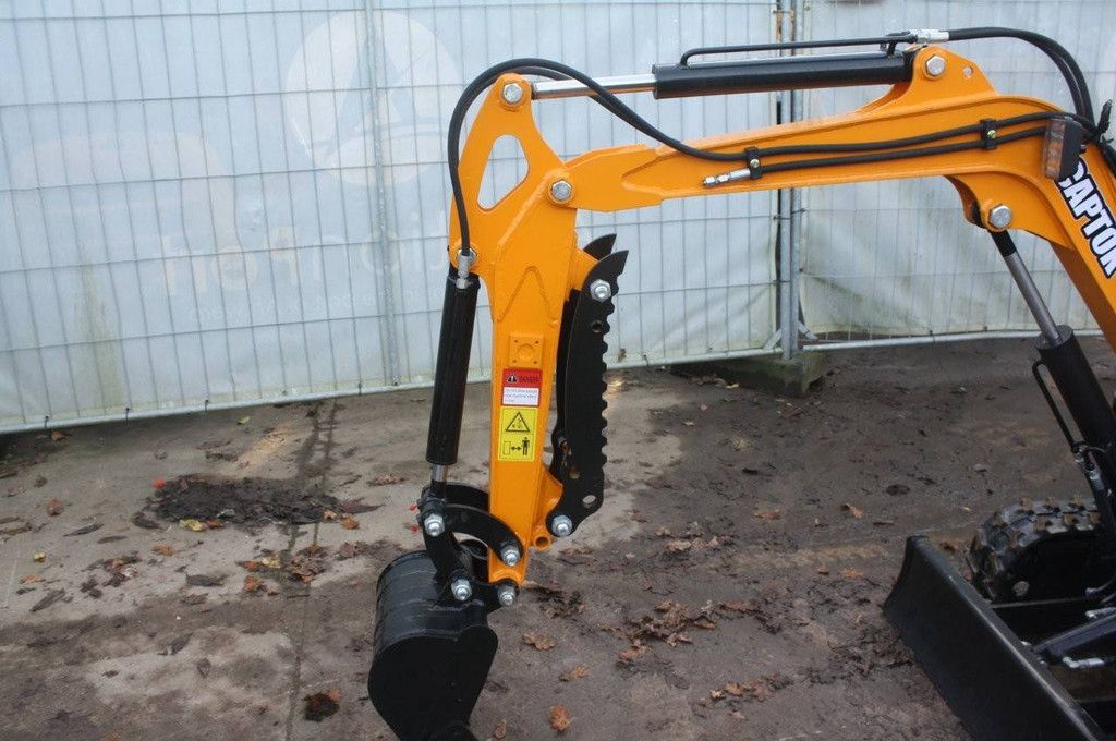 Mini excavator Captok 15 Petrol 2025