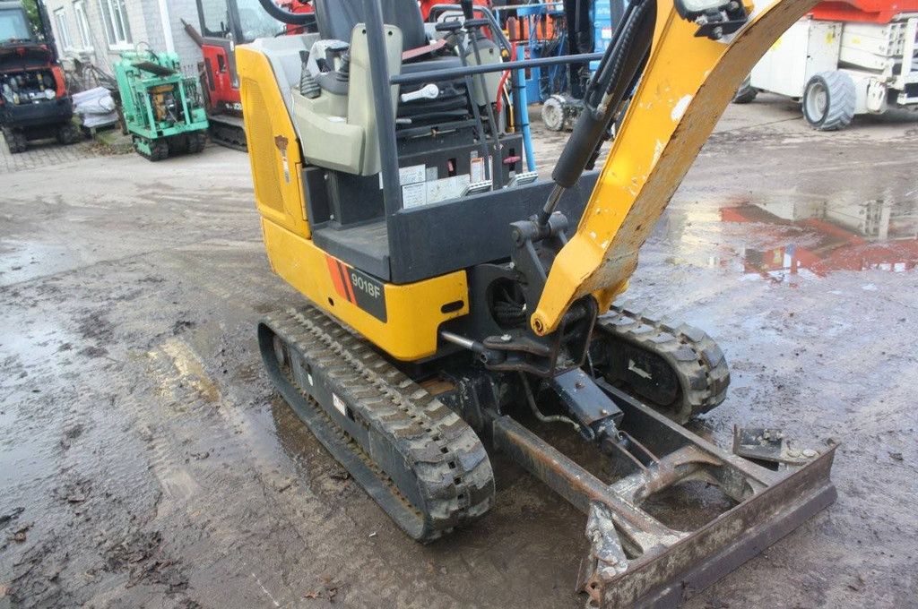 Mini excavator LiuGong 9018F Diesel 2021