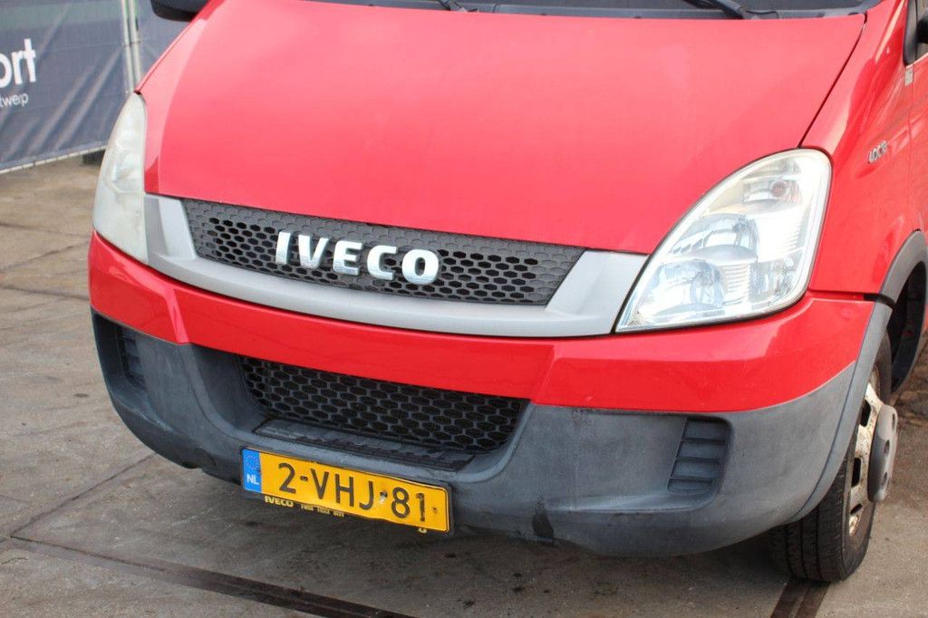 BB Trekker Iveco Daily 40C18/T Diesel 177pk 2010 met Semi-Dieplader Veldhuizen