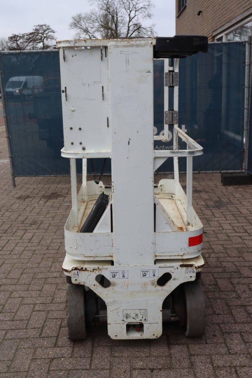 JLG 1230ES Elektrischer Mastlift 5,66 m 2014