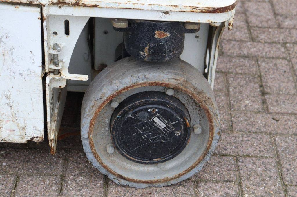 JLG 1230ES Elektrischer Mastlift 5,66 m 2014