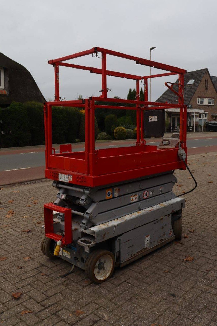 Scissor Lift Skyjack SJIII-3219 Electric 7.8m 2016