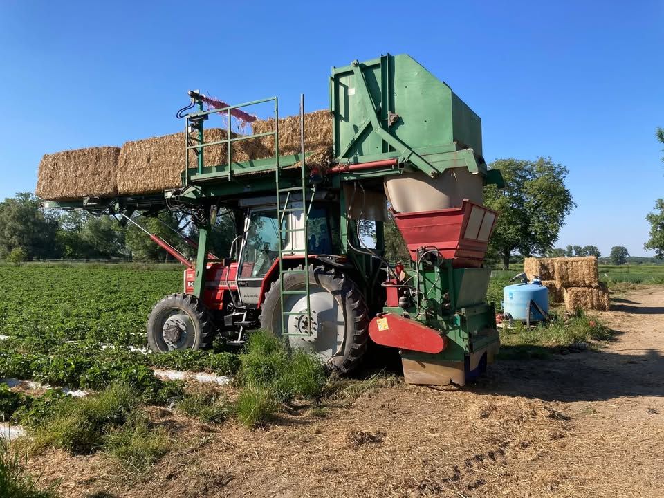 Landbouwwerktuig -strolegmachine