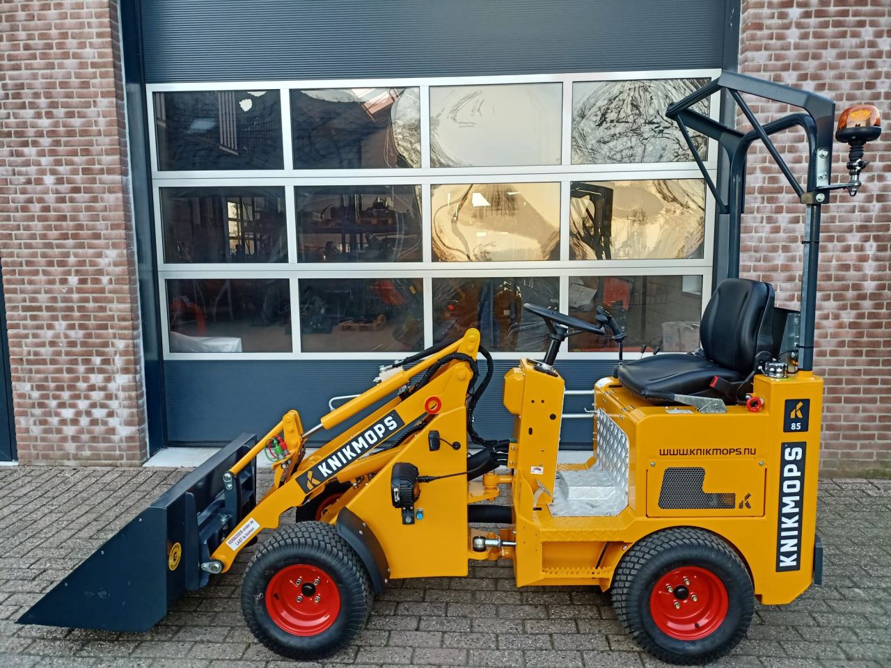 Knikmops te koop, samen te stellen naar uw wensen