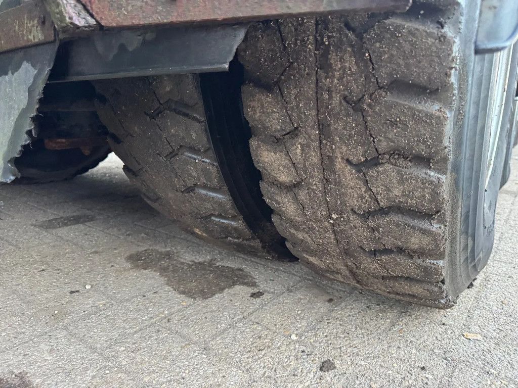 Scania R560 V8 **6X4+JONSERED 1020 CRANE**