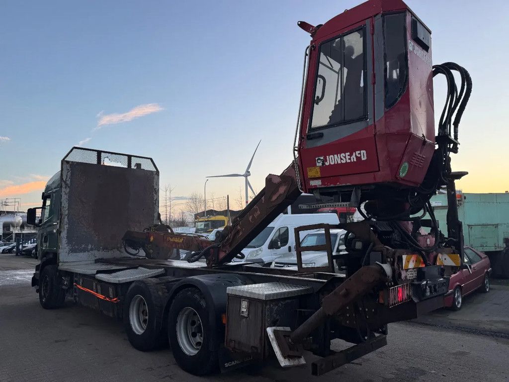 Scania R560 V8 **6X4+JONSERED 1020 CRANE**