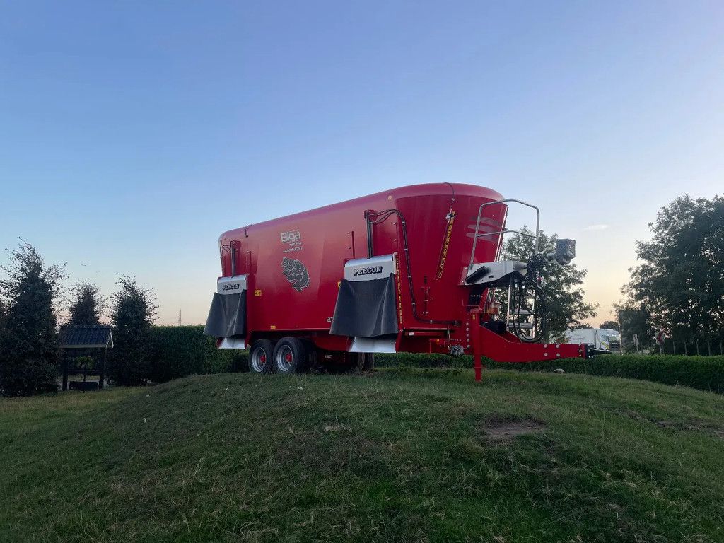 Peecon Biga Topliner mammoet 30m3