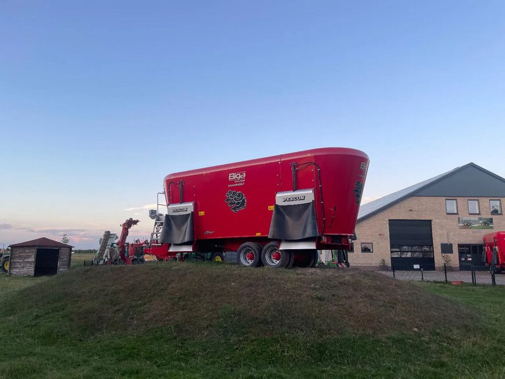 Peecon Biga Topliner mammoet 30m3